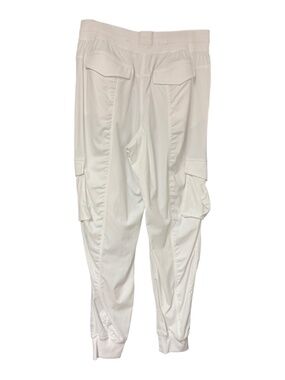 Lululemon Dance Studio Cargo Pants Relaxed Fit - WHITE Sz 8 / Flaw